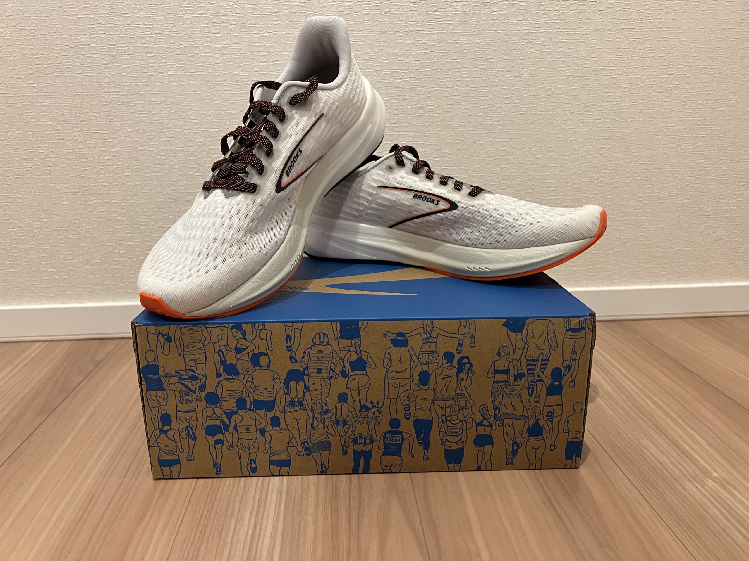おすすめ BROOKS 26cm（[レビュー]ポイント練習で大活躍 tempo Hyperion スパイク・シューズ